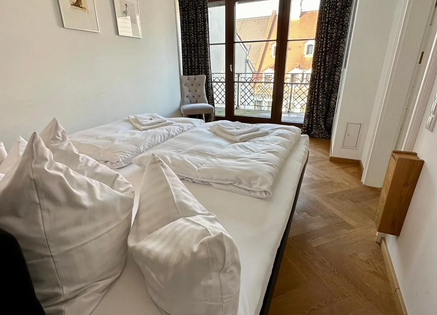 Luxus Suite Mit Einmaligem Blick Auf Die Frauenkirche 德累斯顿 0*,